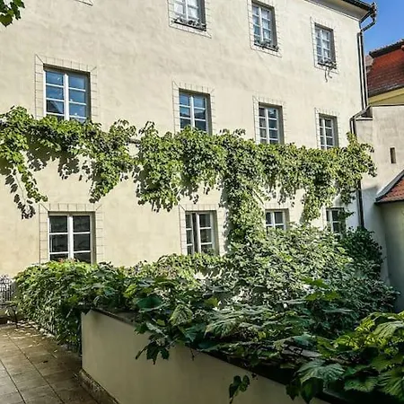 18th Century Under Castle * Prag